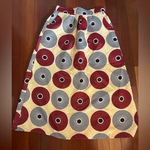 XXL Satin feel fabric, structured summer retro print maxi skirt with pockets